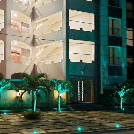 El Doria Hotel Lomé Exteriör bild