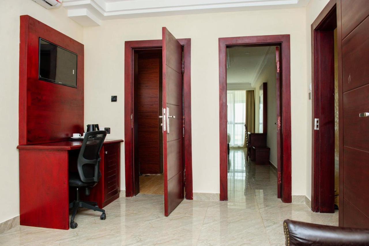 El Doria Hotel Lomé Exteriör bild