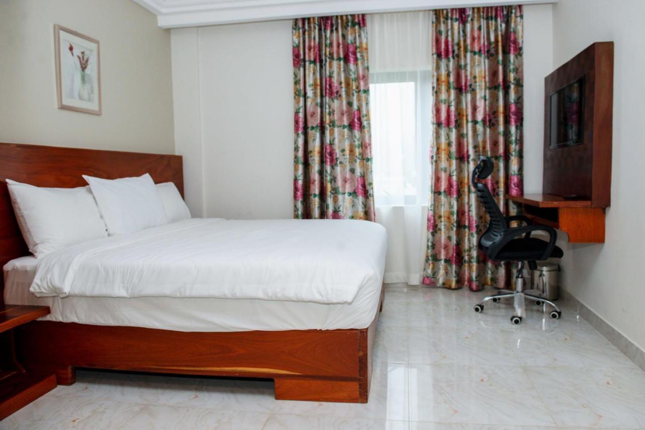 El Doria Hotel Lomé Exteriör bild