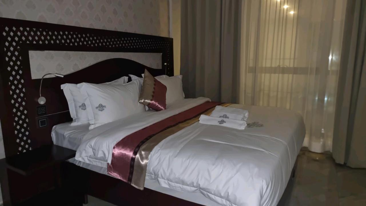 El Doria Hotel Lomé Exteriör bild