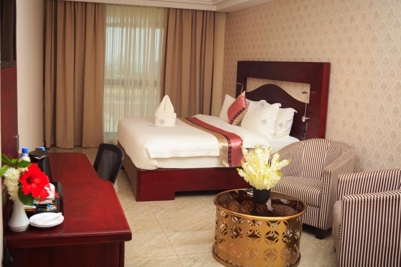 El Doria Hotel Lomé Exteriör bild